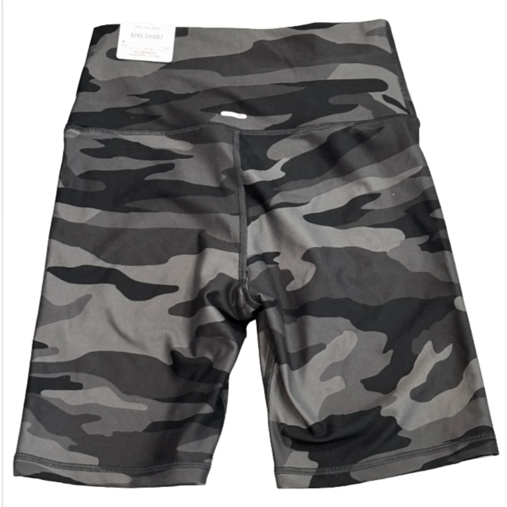 aerie features brand